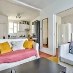 Charming Apartment For 3 People ❁ Ternes Quartier ❁